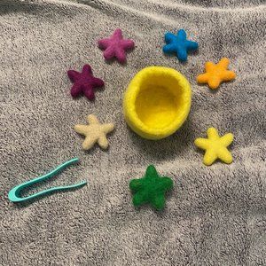 LOVEVERY Transfer tweezers and felt stars
